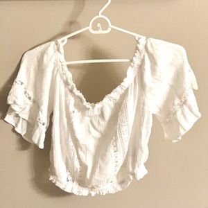 H&M DIVIDED white flowy off-shoulder crop top